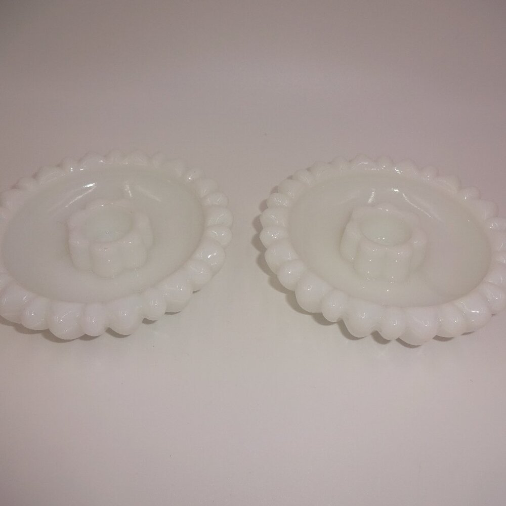 Set 2 Vintage White Milk Glass Candlestick Holders Sunflowers Daisies Flowers